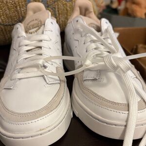 #120 Adidas series Super Court “Home of the Classics”White&Beige NWOT W sz  7